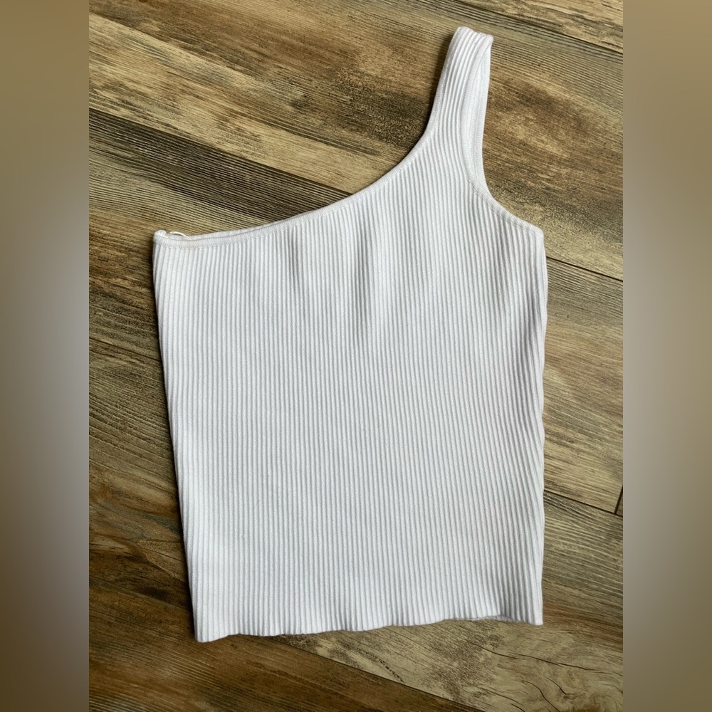 House of Harlow 1960 One Shoulder Ribbed Knit White Tank Top